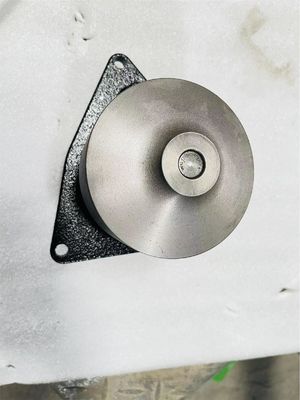 4945053 Excavator Parts Water Pump For Cummins