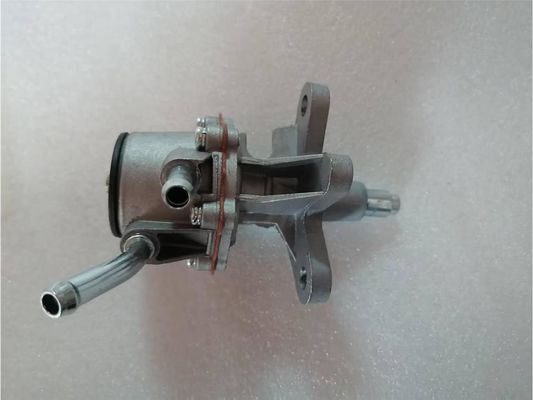 Crawler Excavator BF4L-1011F Engine Parts 6677830 Fuel Pump for Performance